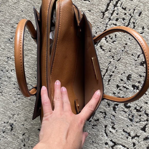 Michael Kors Satchel - Picture 4 of 6